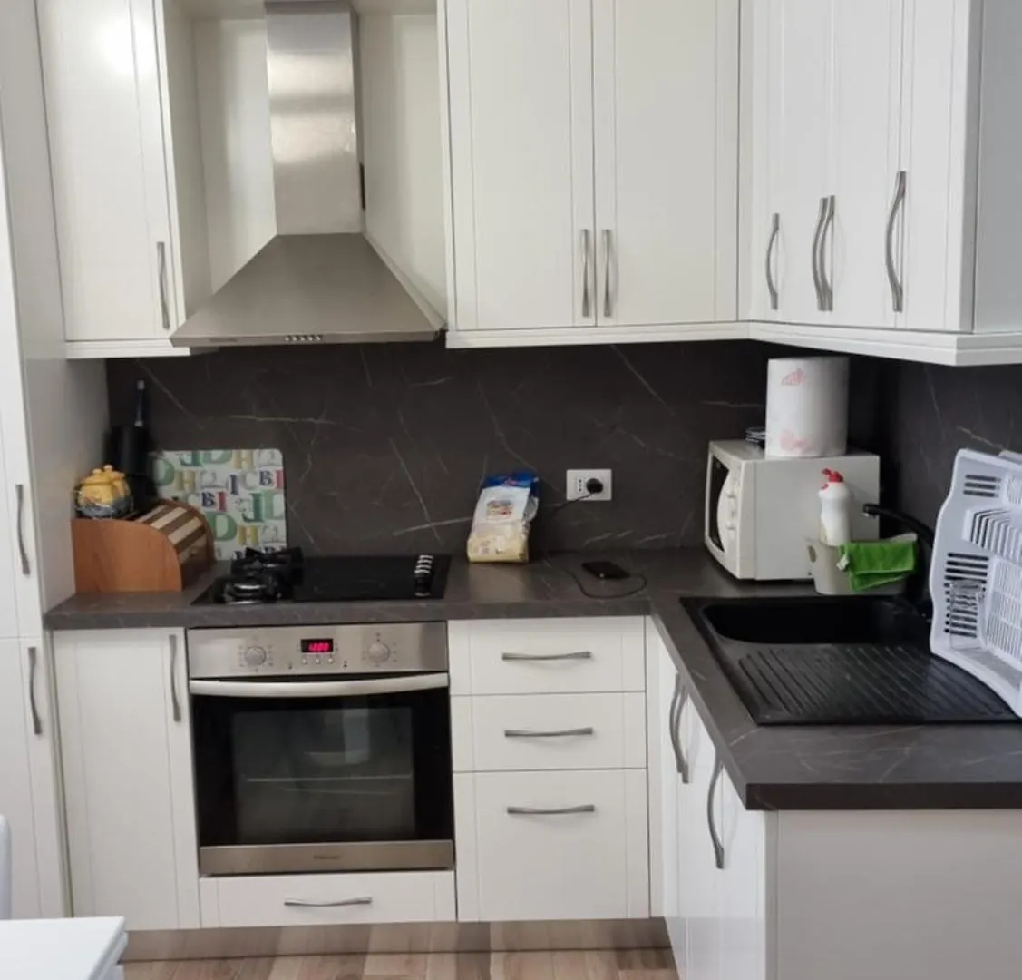 Liam'S Luxury Apartment 골렘